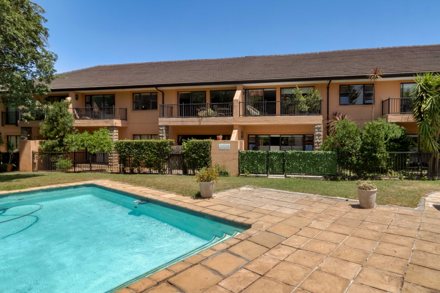 2 Bedroom Property for Sale in Stuarts Hill Western Cape